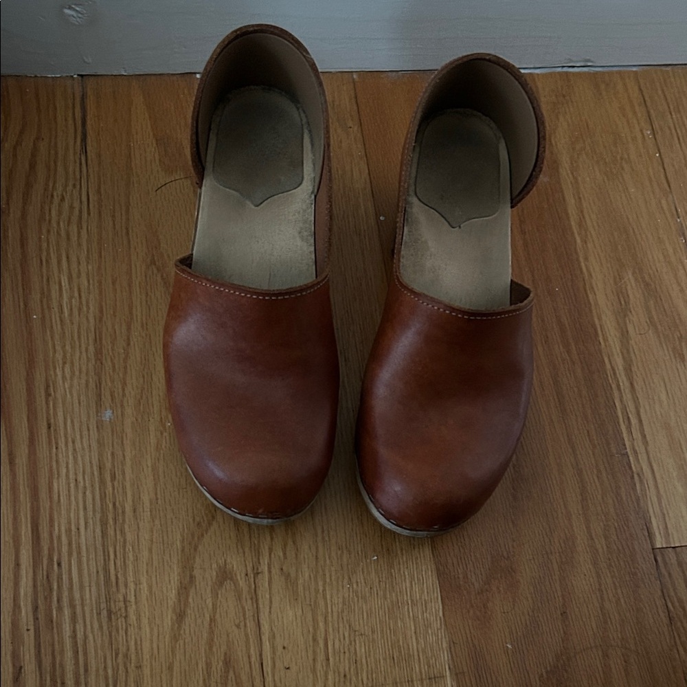 Sandgrens Leather Clogs